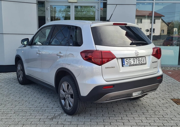 Suzuki Vitara cena 83900 przebieg: 51300, rok produkcji 2019 z Milanówek małe 154